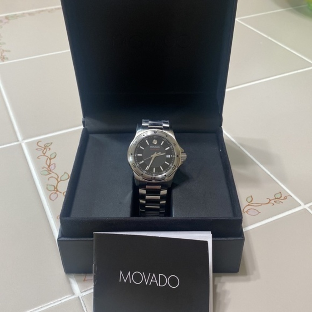 Movado Mens Series 800 Stainless Steel Watch New In Box - Picture 2 of 14